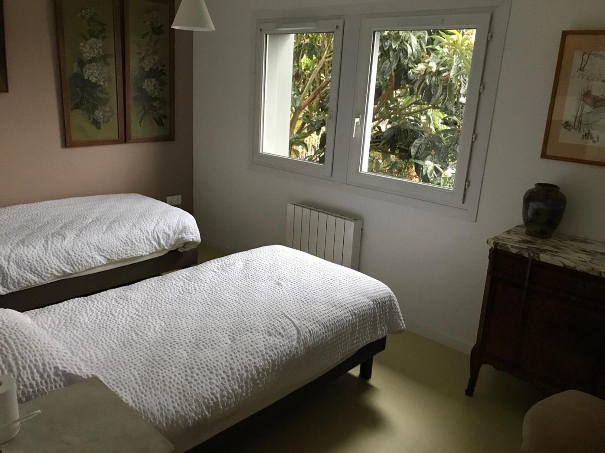 Hébergement de vacances Maison Calme A Avec Terrasse Et Jardin, Adaptee Pmr - Fr-1-581-97 Chartres